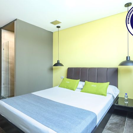3H Hotel Centro Historico Medellin Ngoại thất bức ảnh