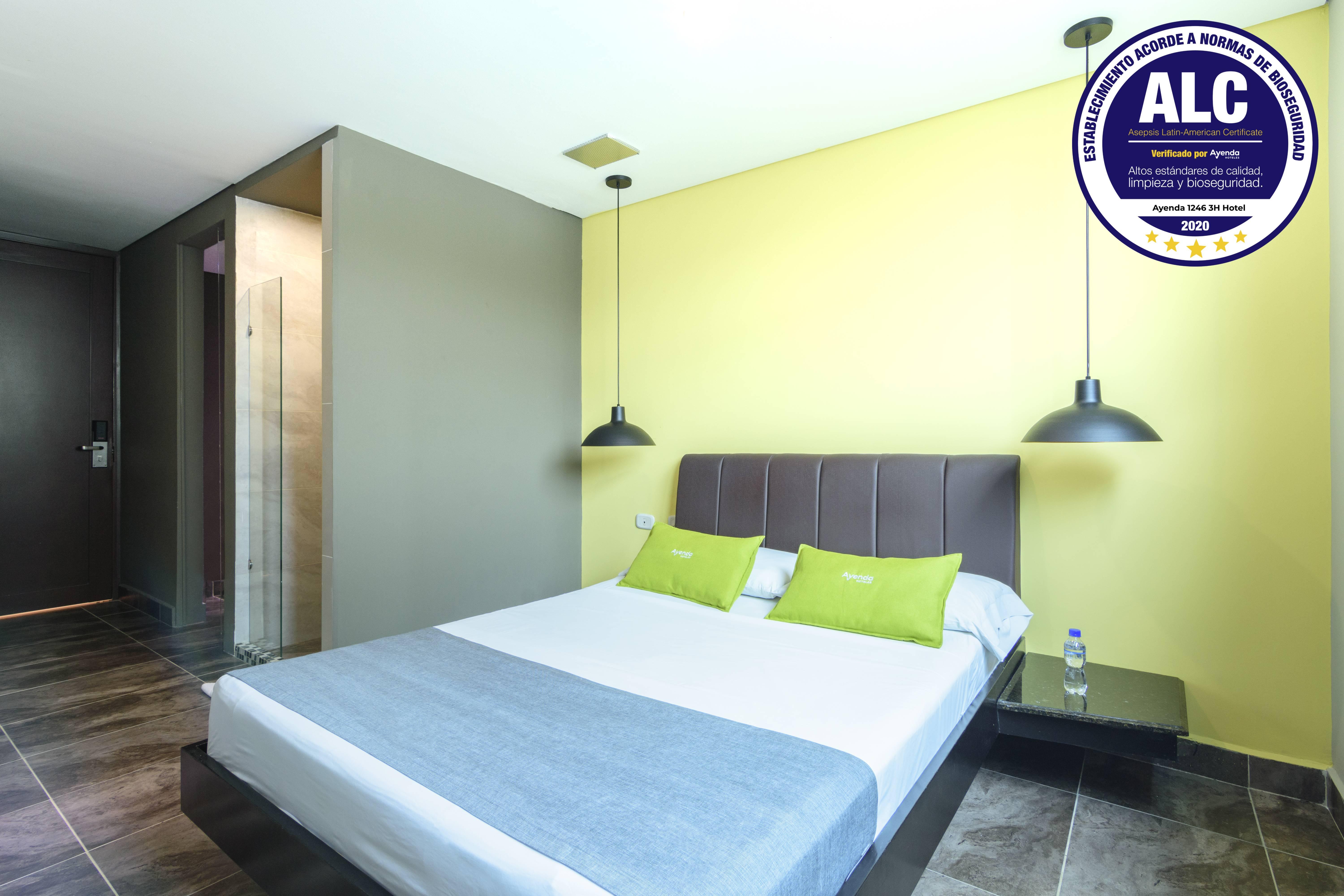 3H Hotel Centro Historico Medellin Ngoại thất bức ảnh
