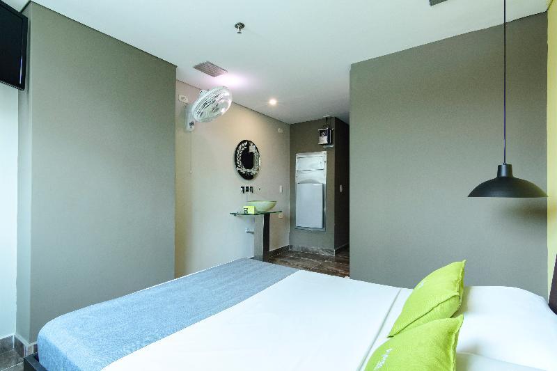 3H Hotel Centro Historico Medellin Ngoại thất bức ảnh